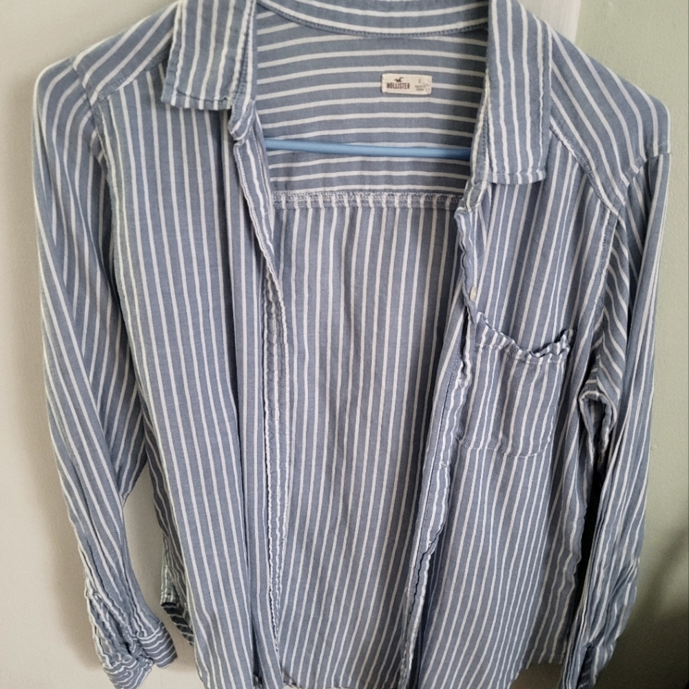 Hollister Blue and White Casual Button Down Shirt